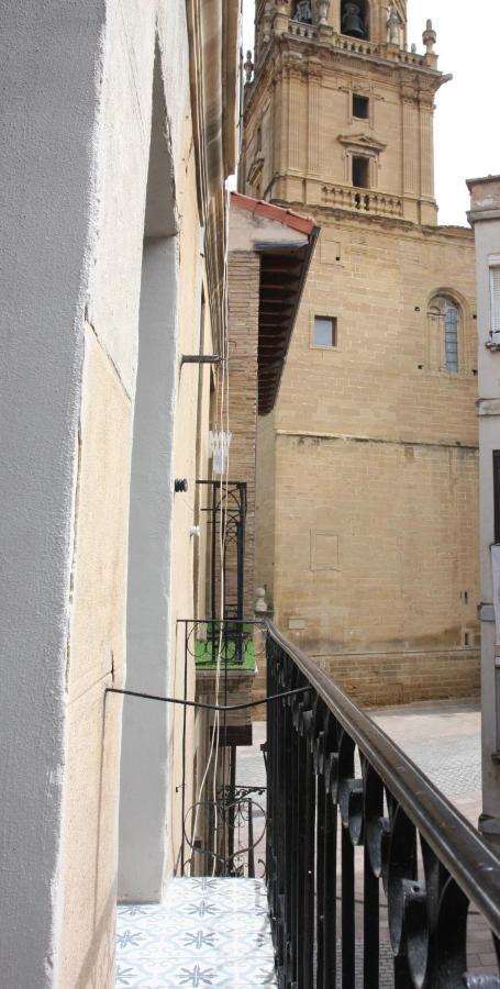 Appartamento Edificio Privado con Terraza Haro Esterno foto